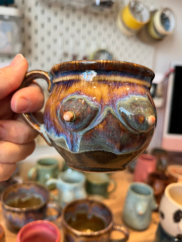 Handmade Betty Boob Mug - Lightning